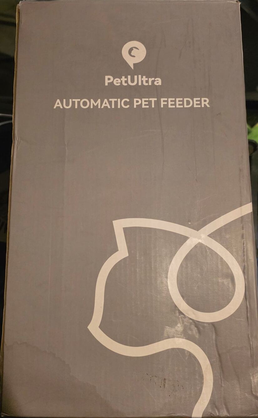 NIB (just damaged box) PetUltra Automatic Pet Feeder